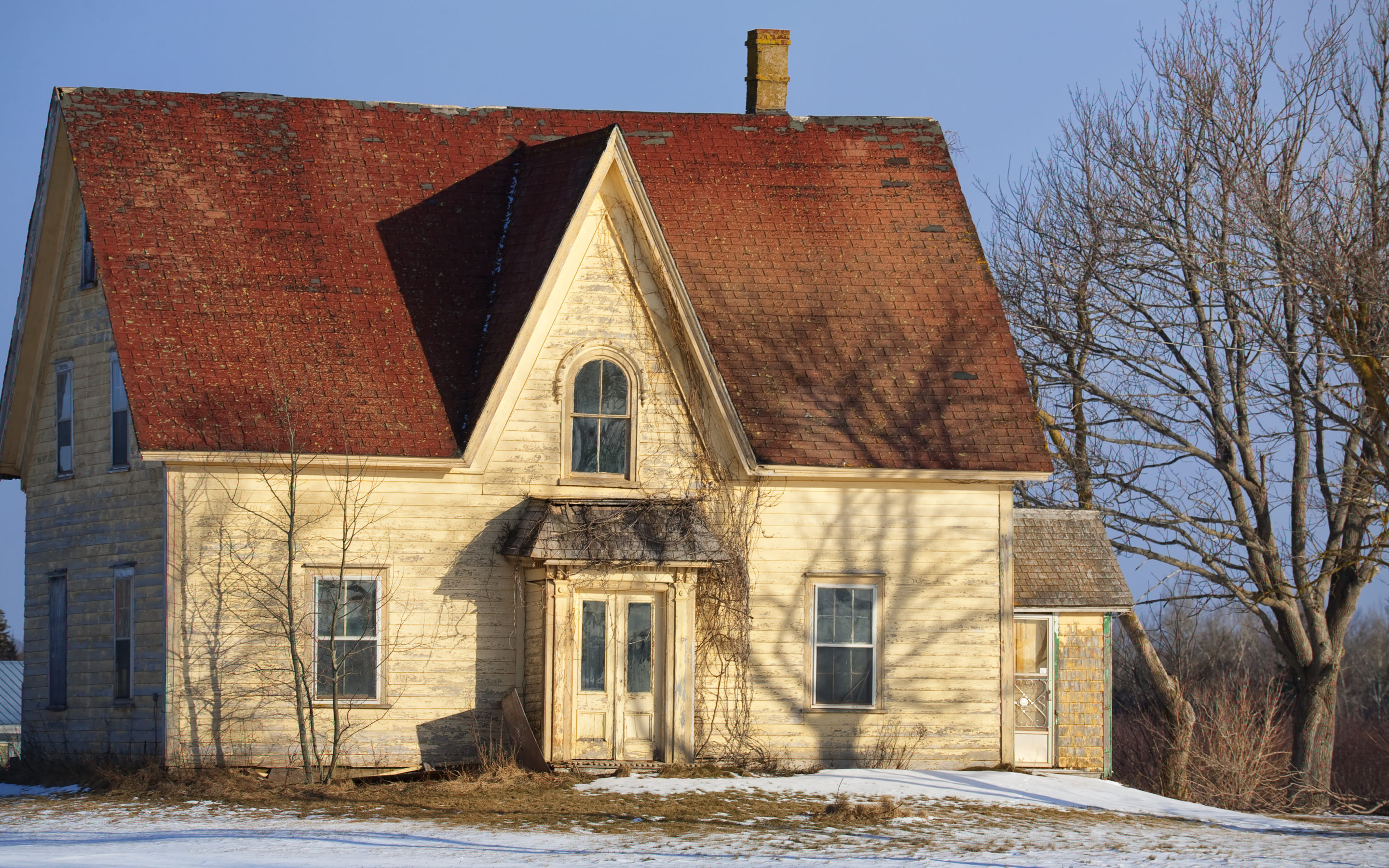 Old Country Home Renovations – Is It Worth It?